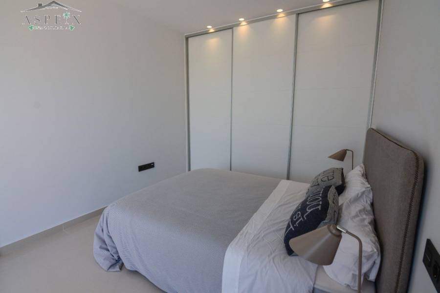 Re-sale - Villa - La Marina - El pinet