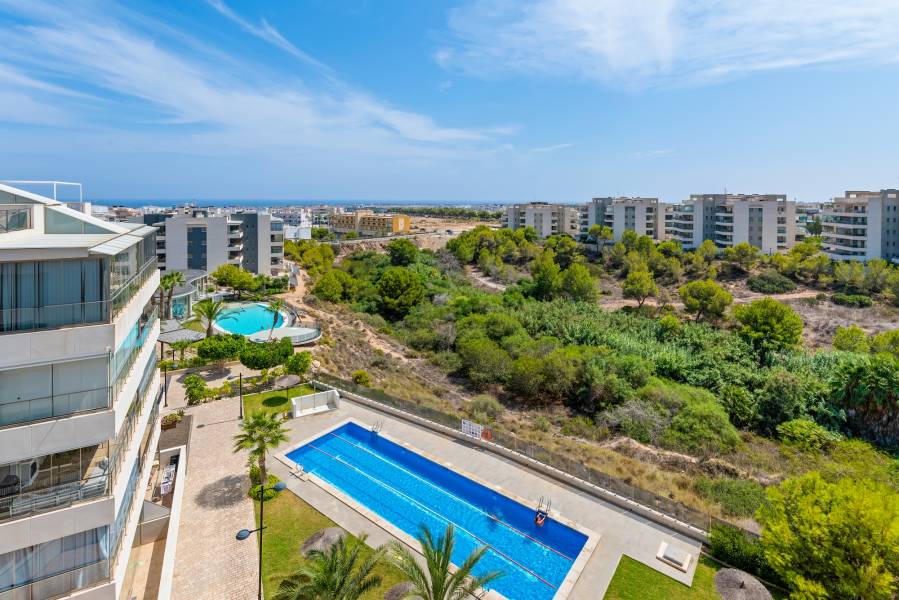 Re-sale - Apartment - Villamartin