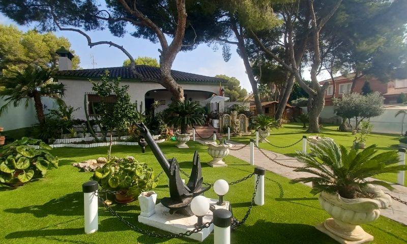 Re-sale - Villa - Orihuela Costa