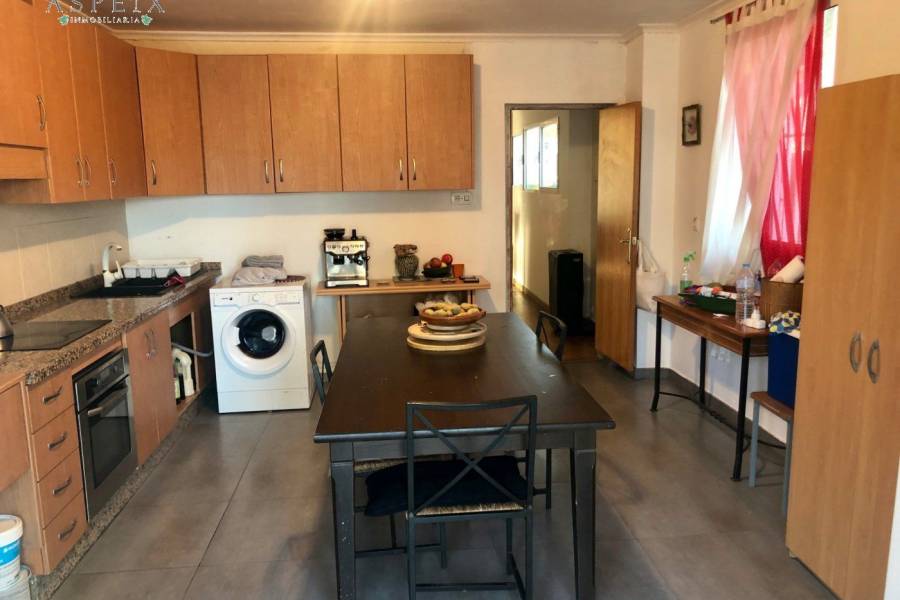 Re-sale - Villa - La Romana - ALCANÁ