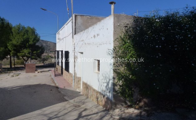 Resale - Country house - Hondon De Las Nieves - La Canalosa