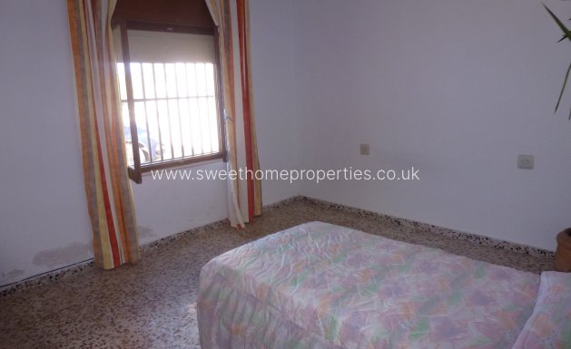 Resale - Country house - Hondon De Las Nieves - La Canalosa