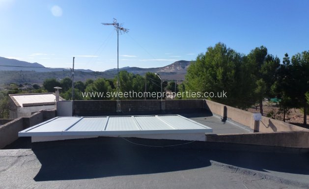 Resale - Country house - Hondon De Las Nieves - La Canalosa