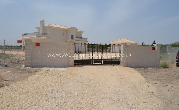New Build - Country house - Pinoso