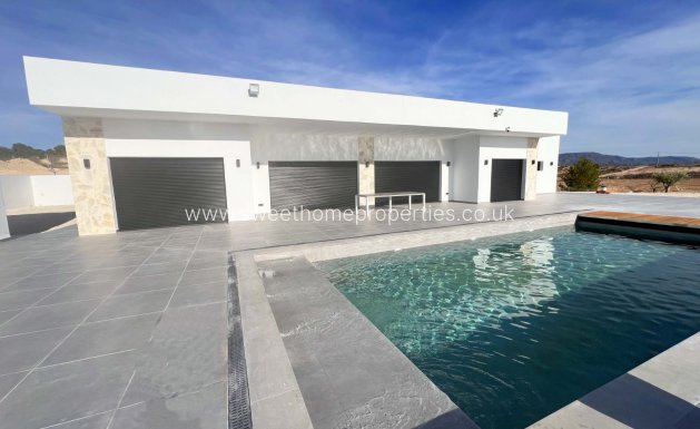 New Build - Country house - La Romana