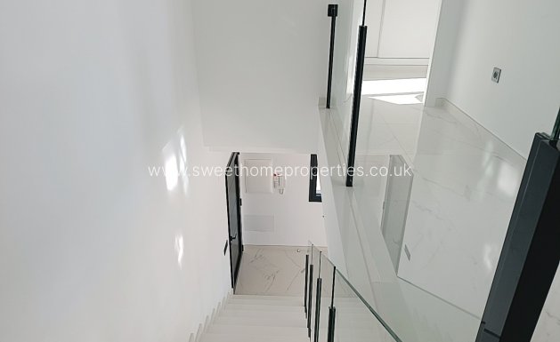 Obra nueva - Chalet - Pinoso