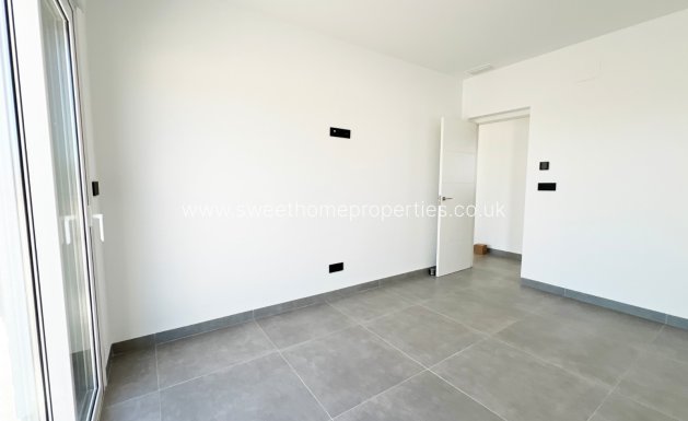 Obra nueva - Chalet - La Romana