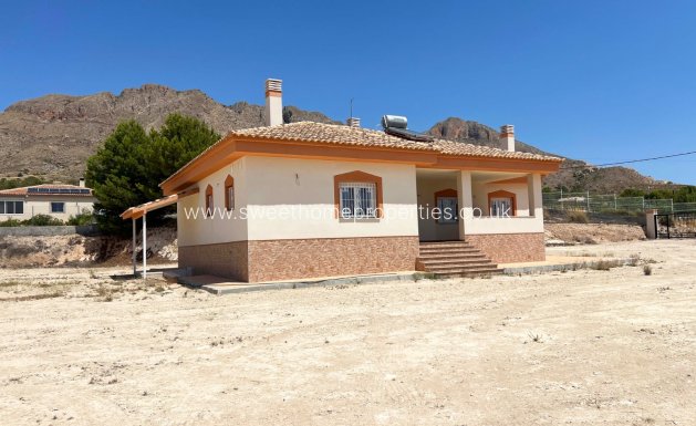 Herverkoop - Country house - Macisvenda