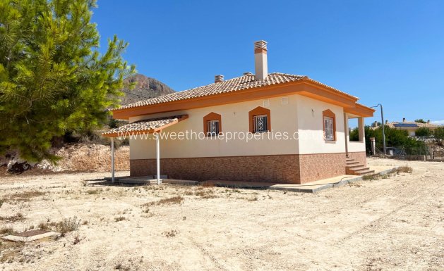 Herverkoop - Country house - Macisvenda