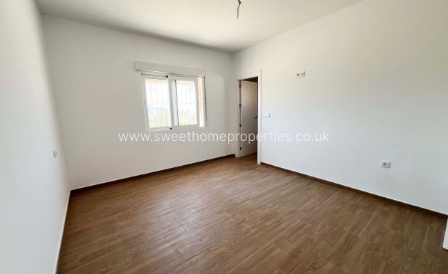 Herverkoop - Country house - Macisvenda