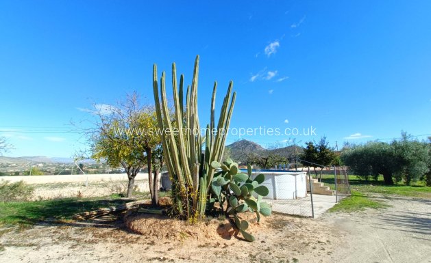 Resale - Country house - Hondon De Los Frailes