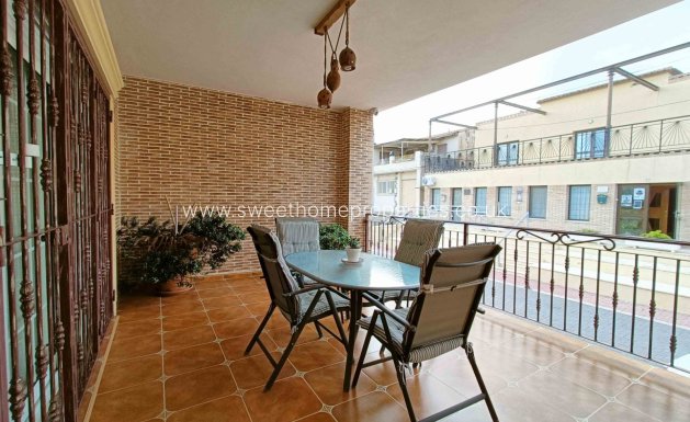 Herverkoop - Villa - Hondon De Los Frailes