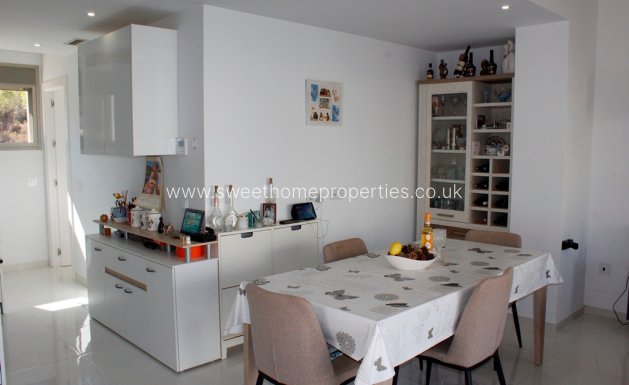 Resale - Villa - San Miguel de Salinas