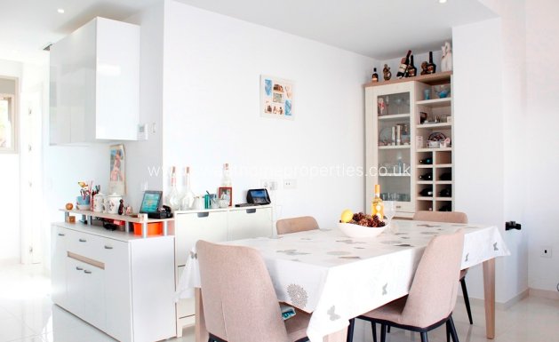 Resale - Villa - San Miguel de Salinas