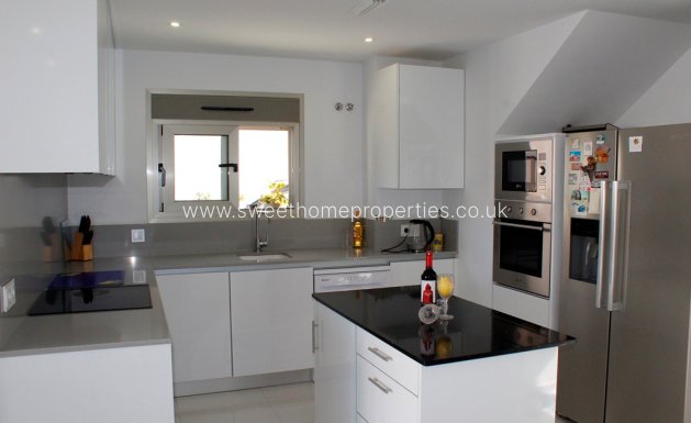 Resale - Villa - San Miguel de Salinas