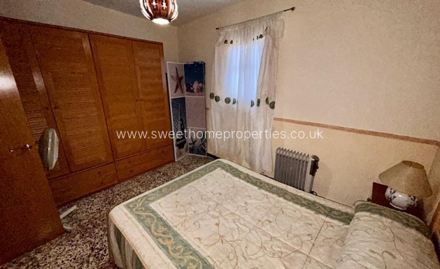 Resale - Country house - Hondon De Las Nieves - SOLANA