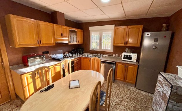 Resale - Country house - Hondon De Las Nieves - SOLANA