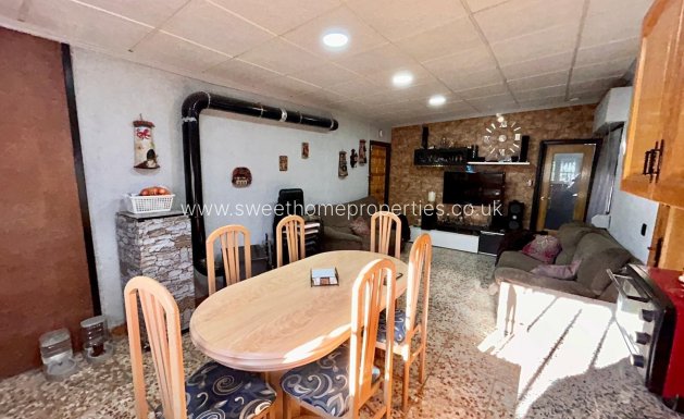 Resale - Country house - Hondon De Las Nieves - SOLANA