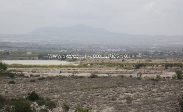 Resale - Plot - Novelda - HORNA