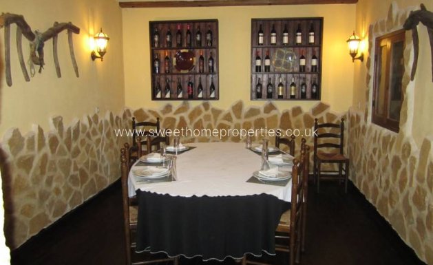 Resale - Country house - Pinoso - A 2 km de la ciudad