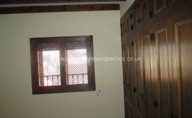 Resale - Country house - Pinoso - A 2 km de la ciudad