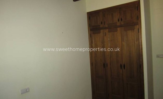 Resale - Country house - Pinoso - A 2 km de la ciudad