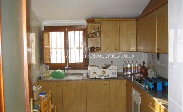 Resale - Town house - Pinoso - CHIRNOLET