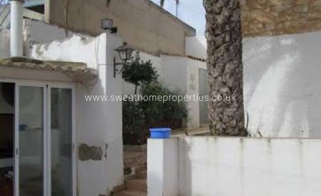 Resale - Town house - Pinoso - CHIRNOLET