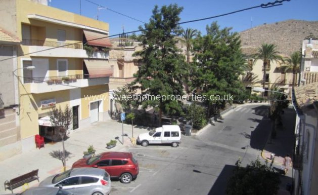 Resale - Town house - Hondon De Las Nieves - CENTRO