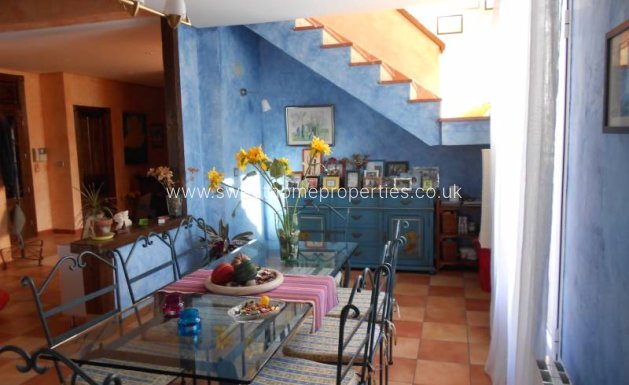 Resale - Villa - La Romana - ALCANA