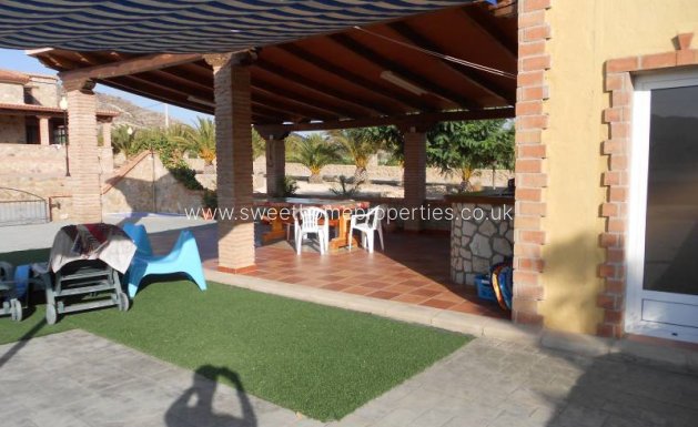 Resale - Villa - La Romana - ALCANA