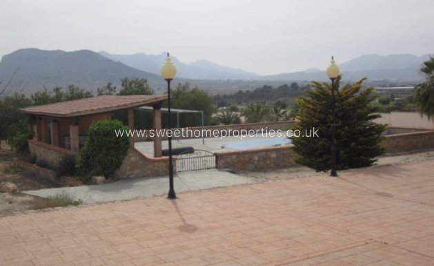 Resale - Villa - La Romana - ALCANA