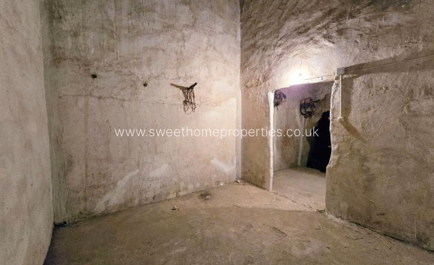 Resale - Country house - Aspe