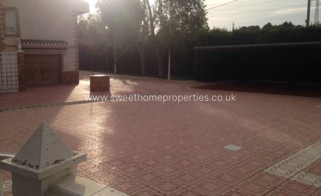 Resale - Villa - Sax - Paraje Carruz