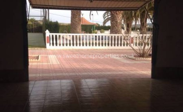 Resale - Villa - Sax - Paraje Carruz