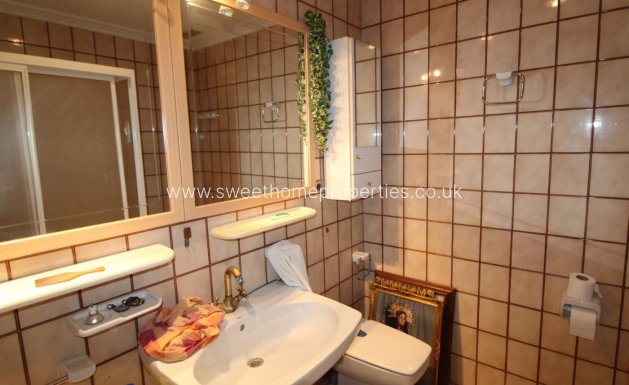 Resale - Apartment - Novelda - CENTRO