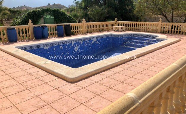 Herverkoop - Villa - Aspe pedanias - Tolomo Alto