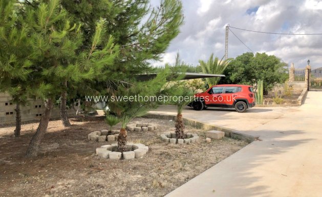 Herverkoop - Villa - Aspe pedanias - Tolomo Alto