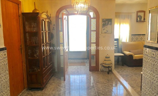 Resale - Town house - Algueña - ALGEÑA