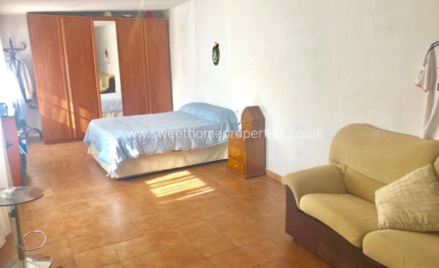 Resale - Town house - Algueña - ALGEÑA