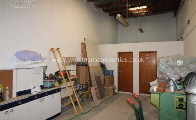 Resale - Commercial - Monovar - OTRAS