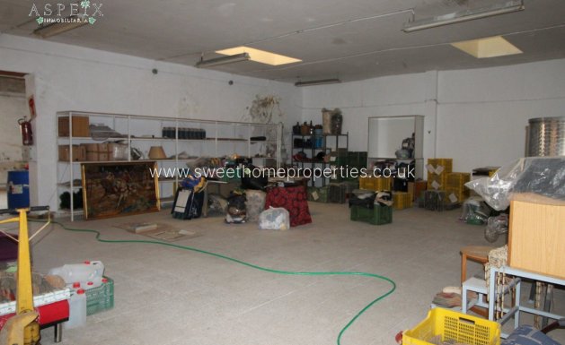 Resale - Commercial - Monovar - OTRAS