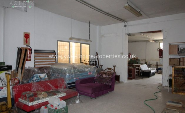 Resale - Commercial - Monovar - OTRAS