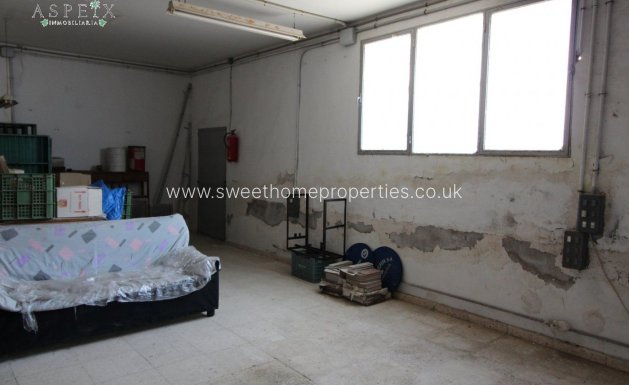 Resale - Commercial - Monovar - OTRAS