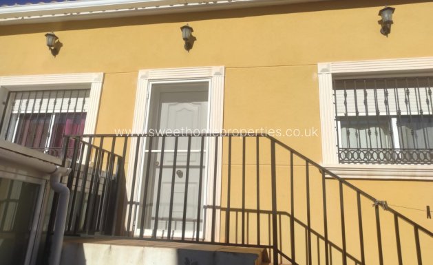 Resale - Villa - Hondon De Los Frailes