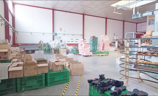 Resale - Commercial - Monovar - Pastoret