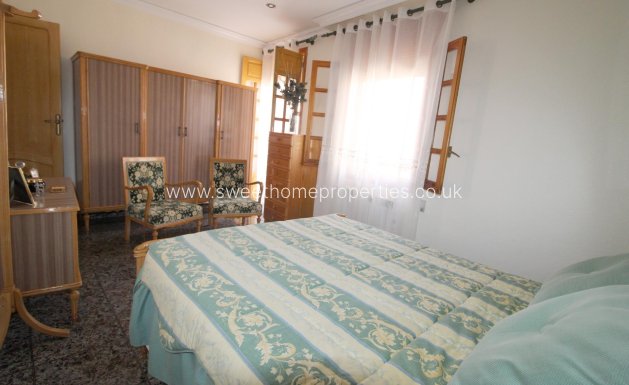 Resale - Town house - Hondon De Las Nieves - CENTRO