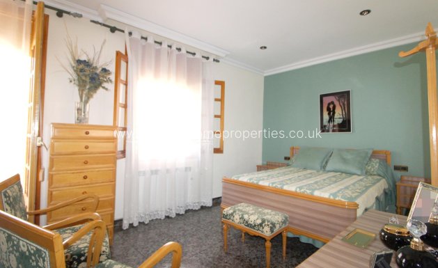 Resale - Town house - Hondon De Las Nieves - CENTRO