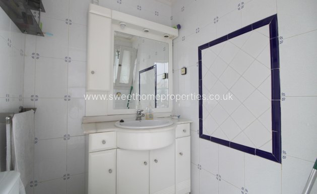 Resale - Town house - Hondon De Las Nieves - CENTRO