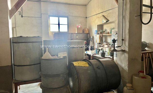 Resale - Country house - Novelda - CENTRO